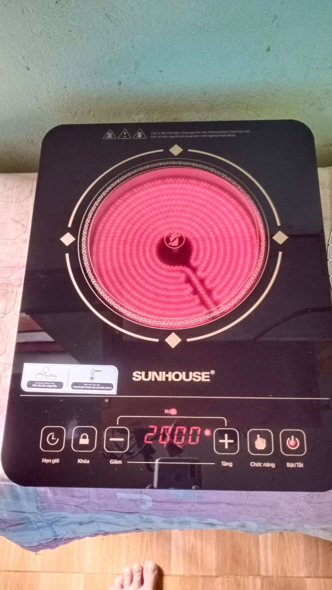 Máy hoạt động tốt,nhanh nóng giao hàng nhanh dong gói kỹ cảm ơn shop tặng 5 sao cho shop