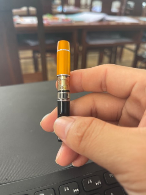 Có dùng được đầu nhỏ đếch đâu, đầu to thôi, thiết kế quá dở