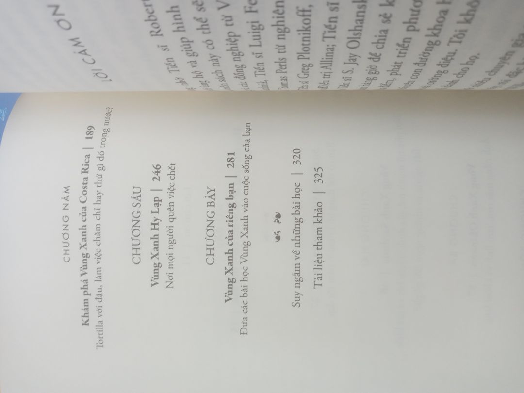 Mình cho 5 sao vì nội dung rất thiết thực và vô giá. Mình mua vì rất muốn thay đổi bản thân được như những vị sống lâu ở Nhật và nhiều nơi trên thế giới. Tác giả cũng là người nổi tiếng trên National Geographics và có bài nói chuyện trên TED talk về những bí quyết này rất thuyết phục và hay. Nói chung mình rất thích quyển sách này! 💖💖💖