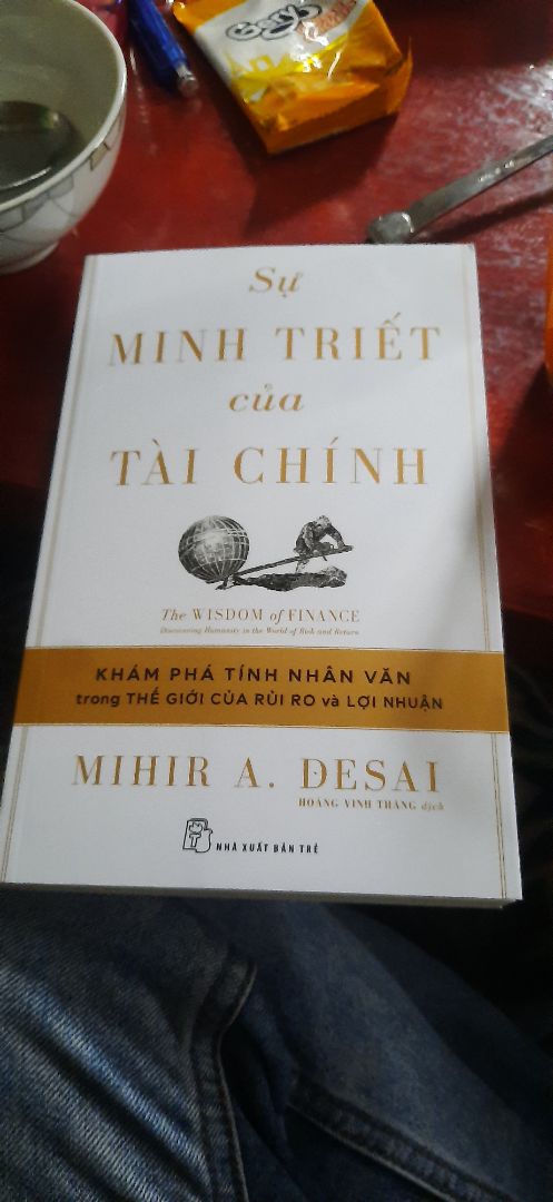Sách chất lượng tốt, gói hàng rất cẩn thận