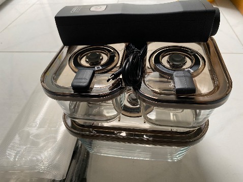 Chất lượng.Shop ơi nhập hộp loại lớn để mình mua nhé.