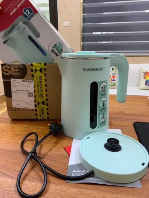 Sản phẩm tốt nấu nước rất nhanh k bị mùi, chạm vỏ k nóng