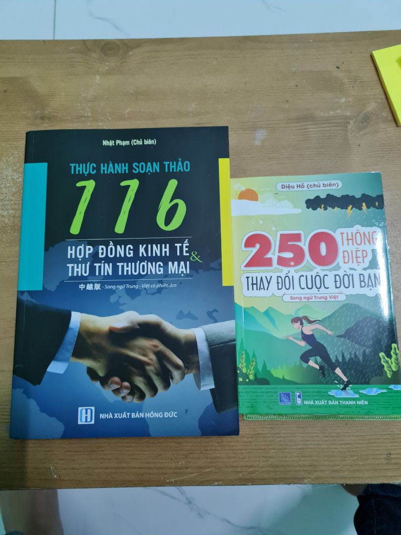 sách đẹp.giao hàng nhanh. nội dung khá nhiều.