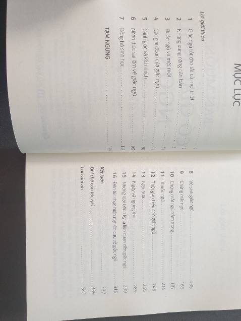 Nội dung hay. Đọc xong tuy không giup mình trị dứt chứng khó ngủ, nhưng đúng là mở mang tầm hiểu biết.