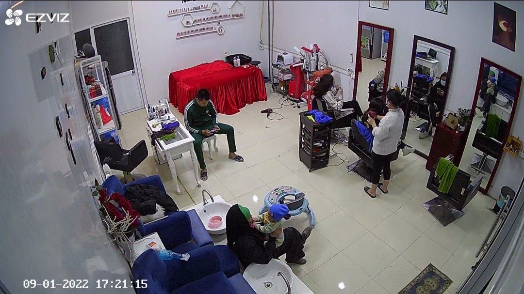 Shop đóng gói hàng rất cẩn thận, bọc thêm túi chống sốc nữa. Hình ảnh camera sắc nét, âm thanh sống động. Mình đã mua vài lần đều dùng tốt... Sẽ tiếp tục ủng hộ.