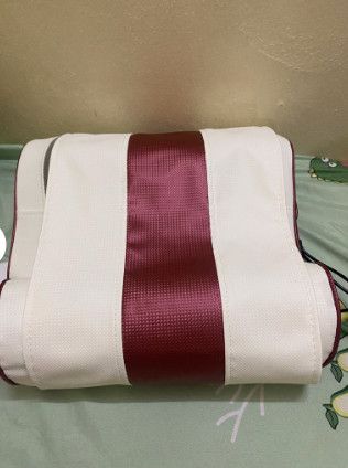 Mình mua tặng mẹ, nhận hàng xem thử thấy rất ok, máy có nhiều chế độ, có hướng dẫn sử dụng rõ ràng, máy nhiều chế độ. Gửi về cho mẹ chắc mẹ vui lắm luôn. Cảm ơn shop nhiều ạ