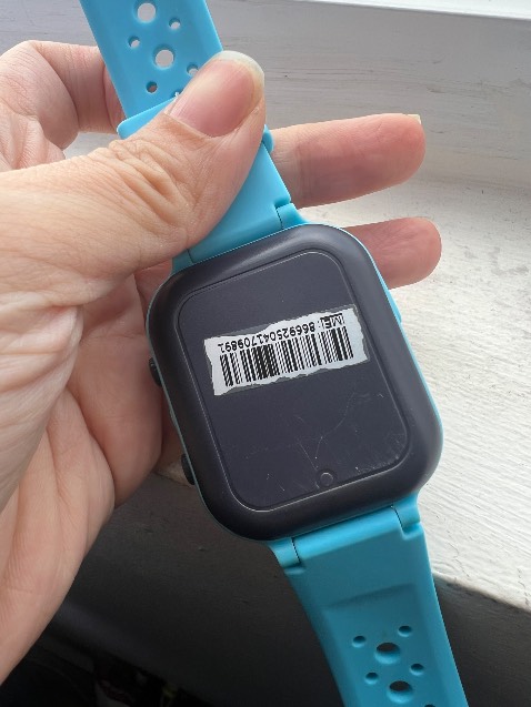 Nhận đồng hồ mà tui tưởng tui mua đồ cũ không á.