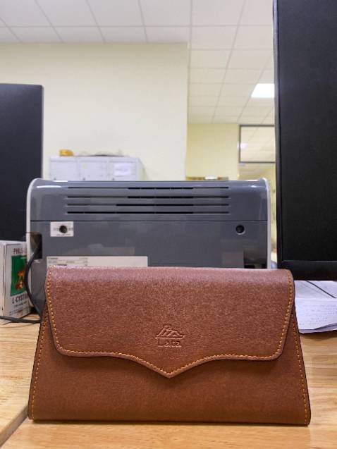 Ví đẹp lắm ạ giá cả rất phải chăng . .. thích lắm shop ạ