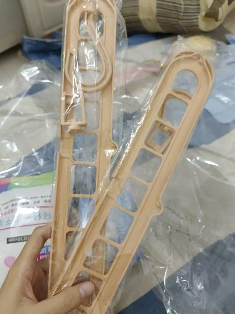 Giao hàng nhanhh , đủ số lượng , móc rất oke nha