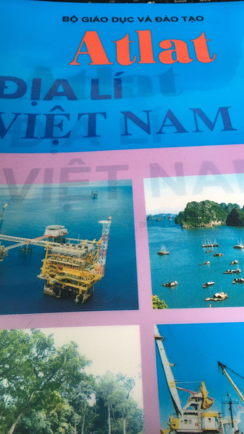 sản phẩm đã giao hàng nhưng nhắn tin nhà sách chưa trả lời , sản phẩm 30 trang(tuỳ trường riêng trường em bắt mua 30trang)