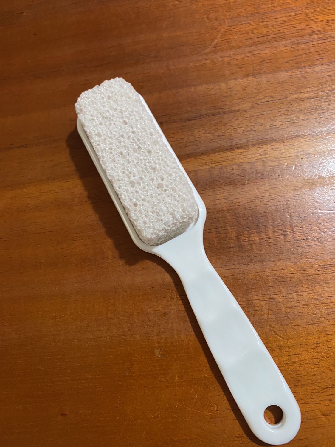 Sản phẩm ok , giao hàng nhanh. Shop bỏ đủ bao bì của sản phẩm . Cầm vừa tay gọn nhẹ