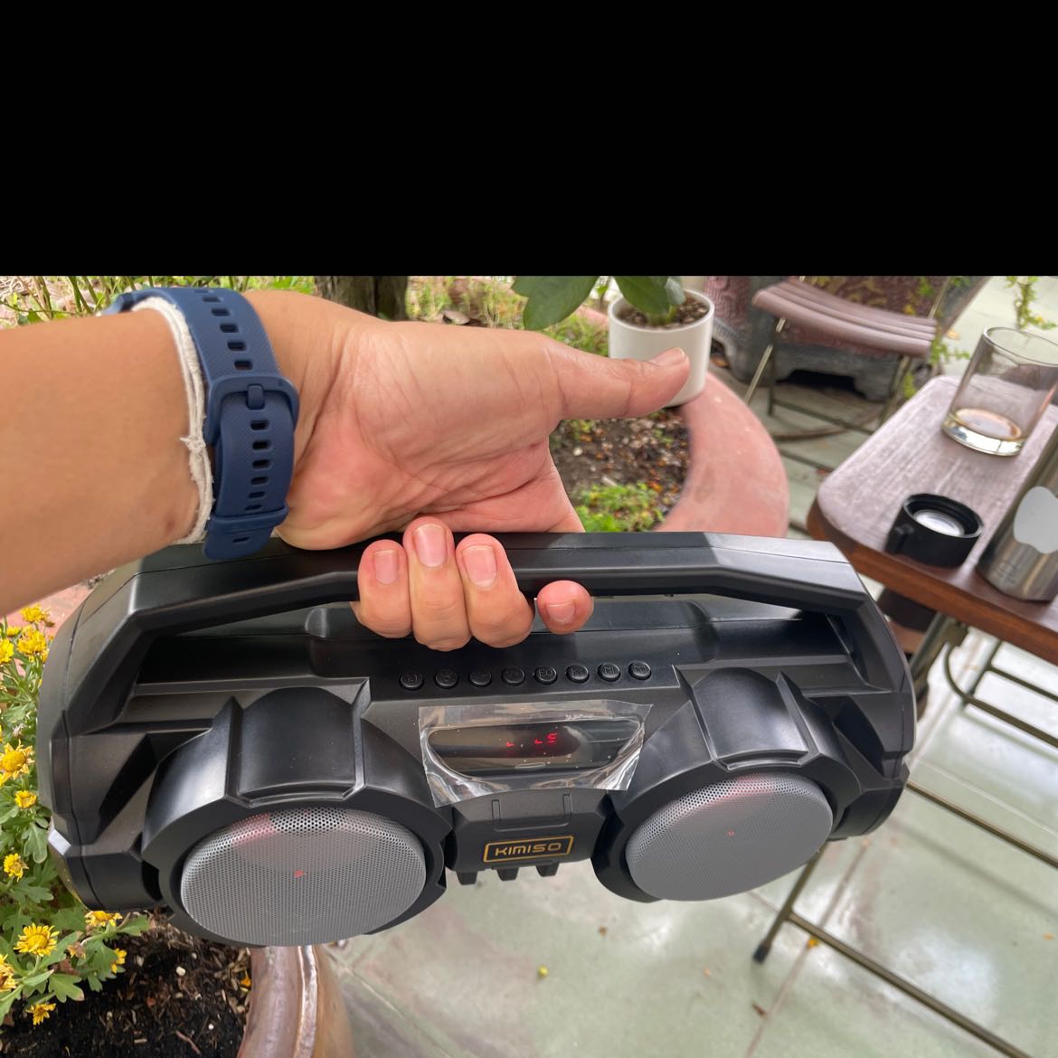 Khá ổn với giá. Cho bé chơi tốt