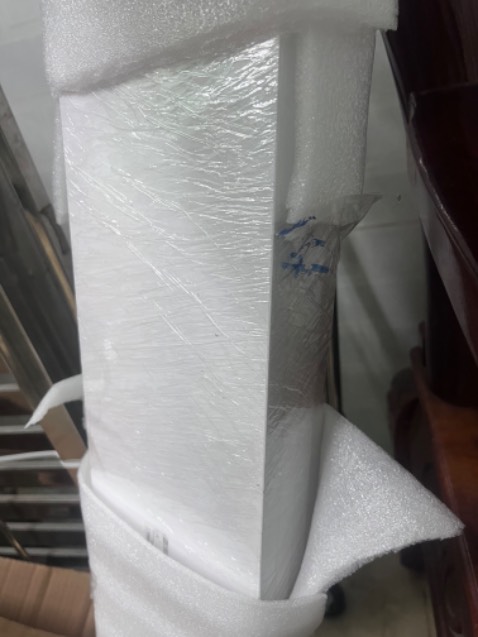 Giao hàng rất nhanh
Chất gỗ tốt, nặng , đóng gói cẩn thận, đúng như ảnh, có kèm mô tả hướng dẫn cách lắp đặt, 
Nhưng bọc đựng tắt kê óc vít không đóng kỹ óc vít rớt rơi *** ra khỏi bọc .