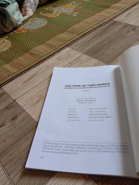 Sách tạm ổn.giao nhanh