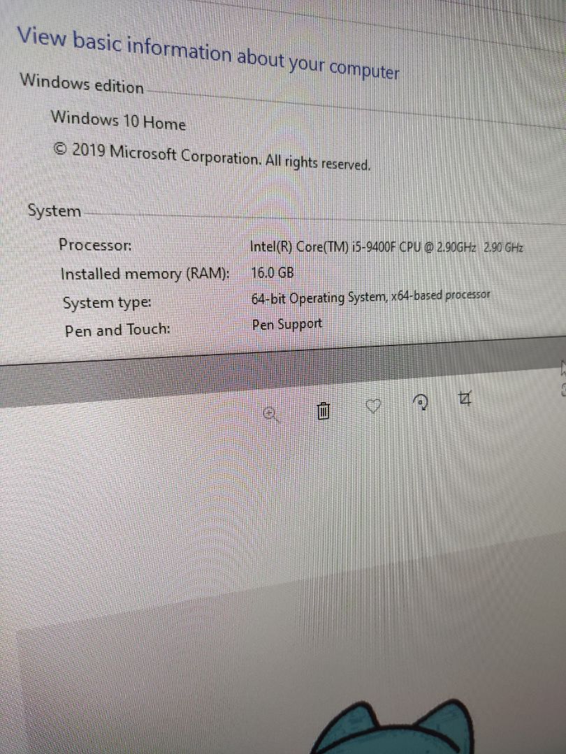 Đang dự định đổi cpu vì cpu 4 nhân hiện tại không đủ nhu cầu sử dụng của mình nữa. 
Tikinow hàng giao nhanh khỏi bàn cãi, giá hành chính hãnh full box nguyên seal đắt hơn cửa hàng ở ngoài tầm hơn 100k.
 Lưu ý là hàng box chính hãng nguyên seal bảo hành 3 năm nha, nếu bạn xem bên ngoài bán với giá 3tr3- 3tr5 có thể là hàng theo tray không box.
Mình đã cắm chạy luôn, không vấn đề. Cho 4 sao vì box được gọi là mới toanh như khi mua ở ngoài. Có thể do chất kho.