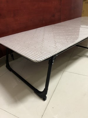 Giao hàng siêu nhanh. giường chắc chắn, đẹp. Ưng lắm luôn. Giá cả rẻ hơn so với ngoài