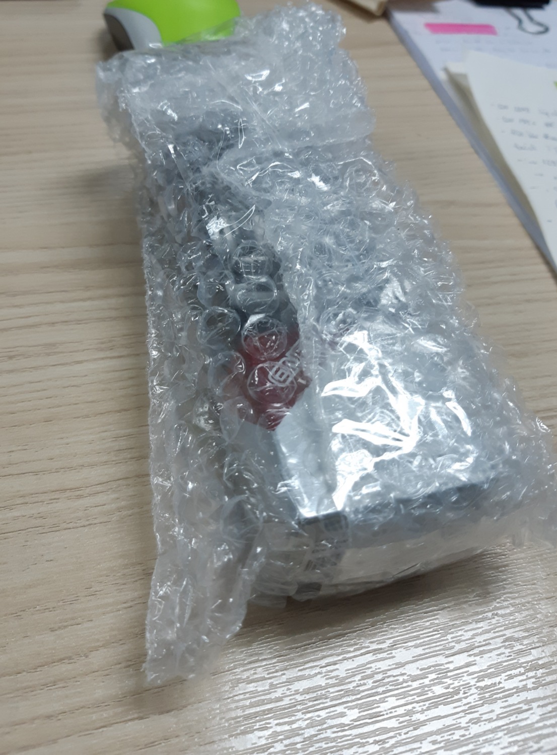 Tuy nhiên ko nên xịt nhiều mùi sẽ hơi nồng, mùi này chưa phải mùi hiếm đặc biệt, chưa phải VIP thực sự