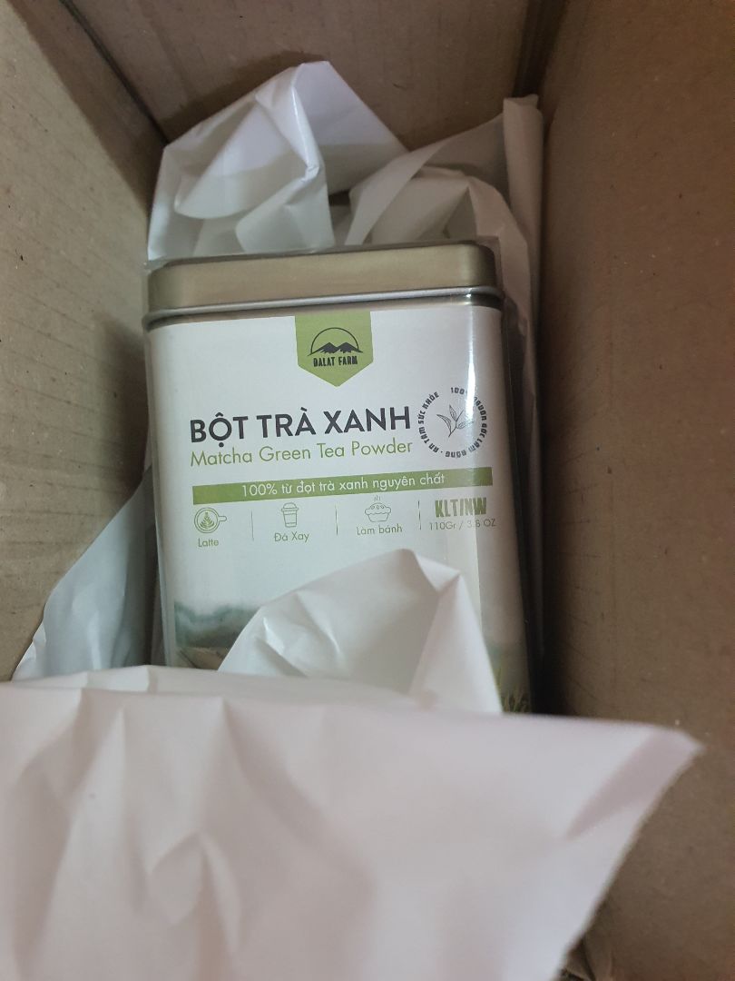 shop giao hàng nhanh ghê luôn, đặt chiều hôm trước mà sáng hôm sau nhận được rồi. Hủ trà bé bé xinh xinh đẹp lắm, pha uống thử nghe mùi thơm rất thích