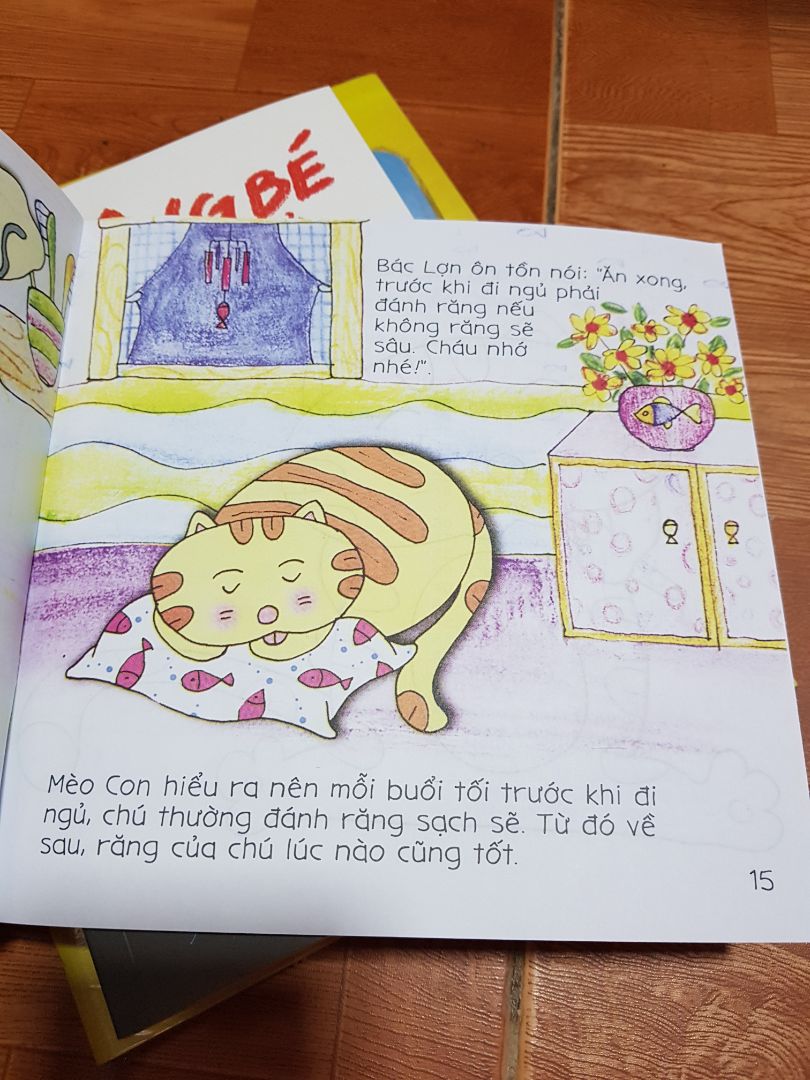 Sách chất lượng. in màu đẹp. chữ to. phì hợp cho bé tập đọc hoặc mẹ kể cho nghe