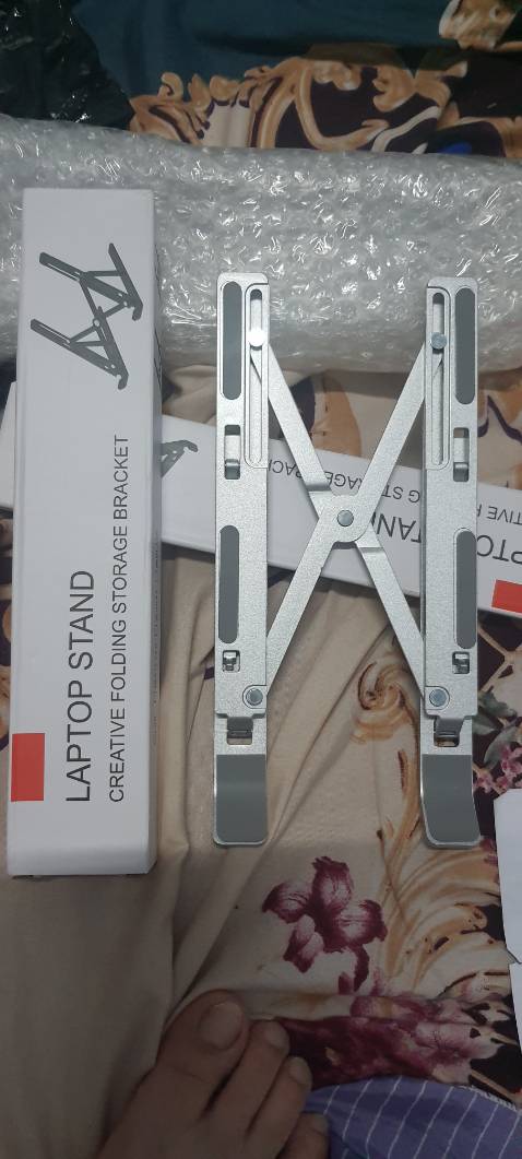 Chăc chắn, nhỏ gọn, dễ mang theo
Màu hợp với lap của mình
Rẻ mà đẹp, giao đủ số lượng, đóng gói chắc chắn 
Nên mua nhé