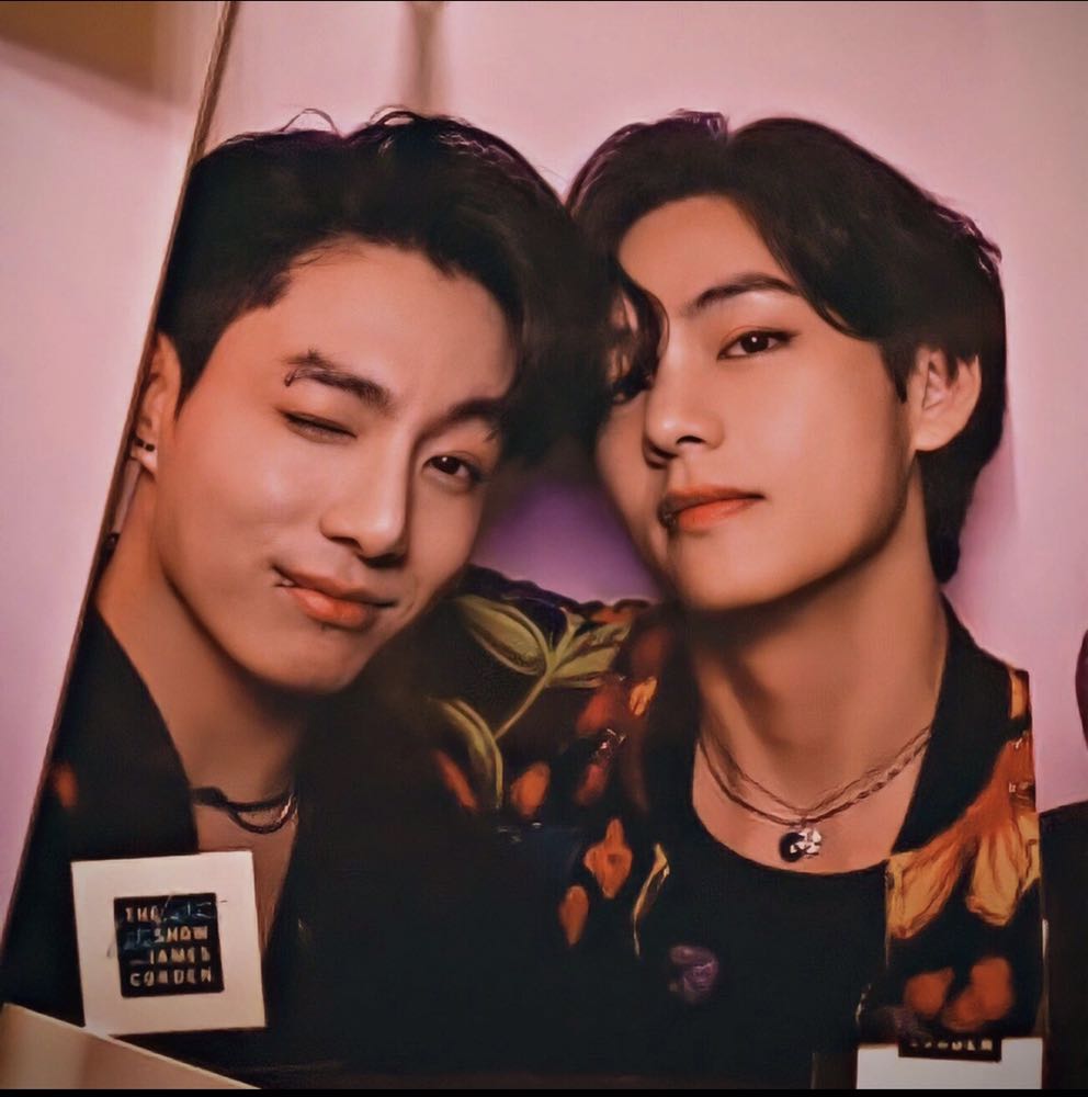 Sản phẩm tốt lắm ạ. H.ả video mang tính chất giải trí :)) ( cre: Bj Alex, Taekook, Payback, Thiên quan tứ phúc, truyện còn lại ko biết tên:(