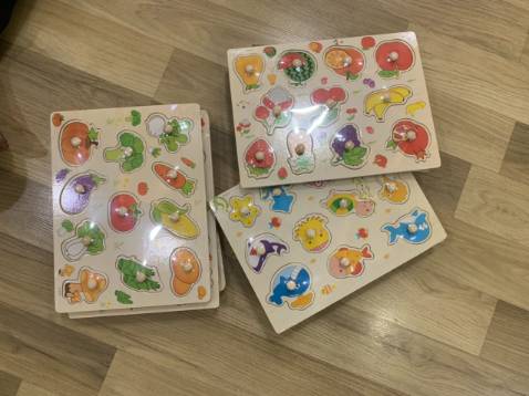 ☑ Nhận được hàng trong một buổi chiều mưa nhẹ của Hà Nội.

☑ Giao hàng rất nhanh, đặt buổi tối hôm trước. 10h hôm sau mình đã nhận được hàng rồi.

☑ Sản phẩm có màu sắc bắt mắt. đa dạng về chủ đề.

☑ Giúp Bé nâng cao IQ, rất tốt cho học tập.

☑ Mình sẽ ủng hộ Shop trong những mẫu sản phẩm mới tiếp theo.