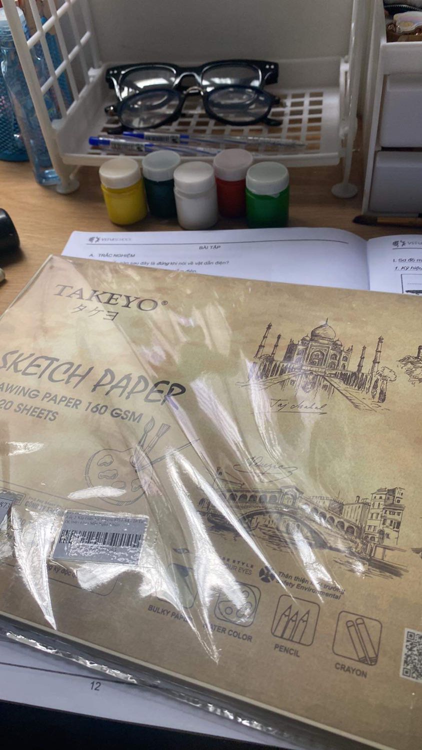 Giấy tốt hên seo shop giao đồ xịn hơn hình lun, cái này 33k mà shop giao lộn loại 45k :))))) nên cho 5 sao quá đã