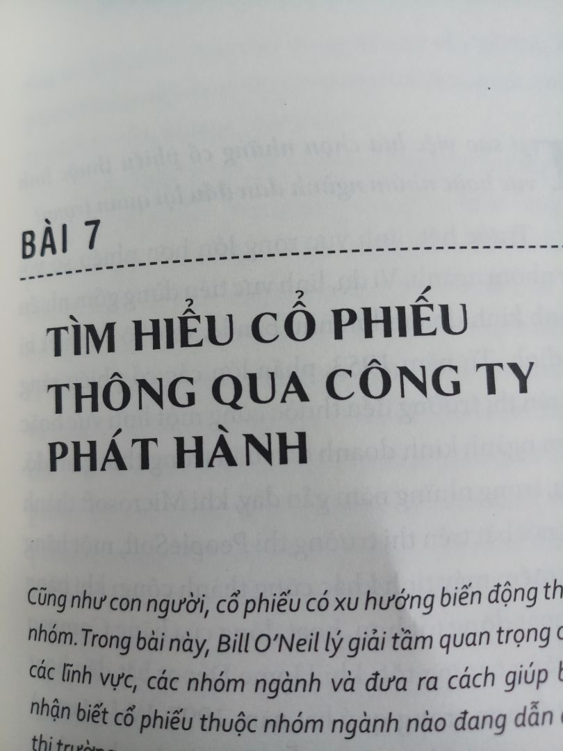 Một cuốn sách có giá trị.
nhưng hàng rẻ có lí do của nó, dịch giả quá tệ, ko có chuyên môn. Câu văn lủng củng, gg translate thì phải?