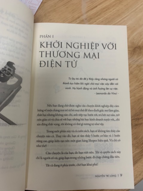 Giao hàng siêu nhanh, đặt sáng hôm qua sáng hôm nay đã nhận được. Lại còn rẻ hơn mua giá trên sách 👍