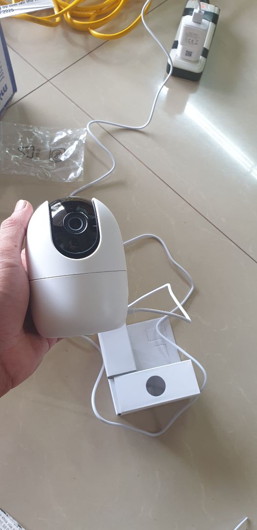 Mua 2 cam 1 lúc, đã cài đặt thành công. Nói chung hình ảnh nét, chuyển động mượt, phát hiện chuyển động tốt.
Nhưng mà khi ghi hình hay theo dõi trực tiếp trên Cam âm thanh rất tệ, bị kêu tiếng rít rít rất khó chịu. Cả 2 Cam. có cách nào khác phục k shop. Tạm thời cho 5*
Đề nghị shop kiểm tra và khắc phục giúp? Nếu k được sẽ đổi trả vì âm thanh khó chịu quá.