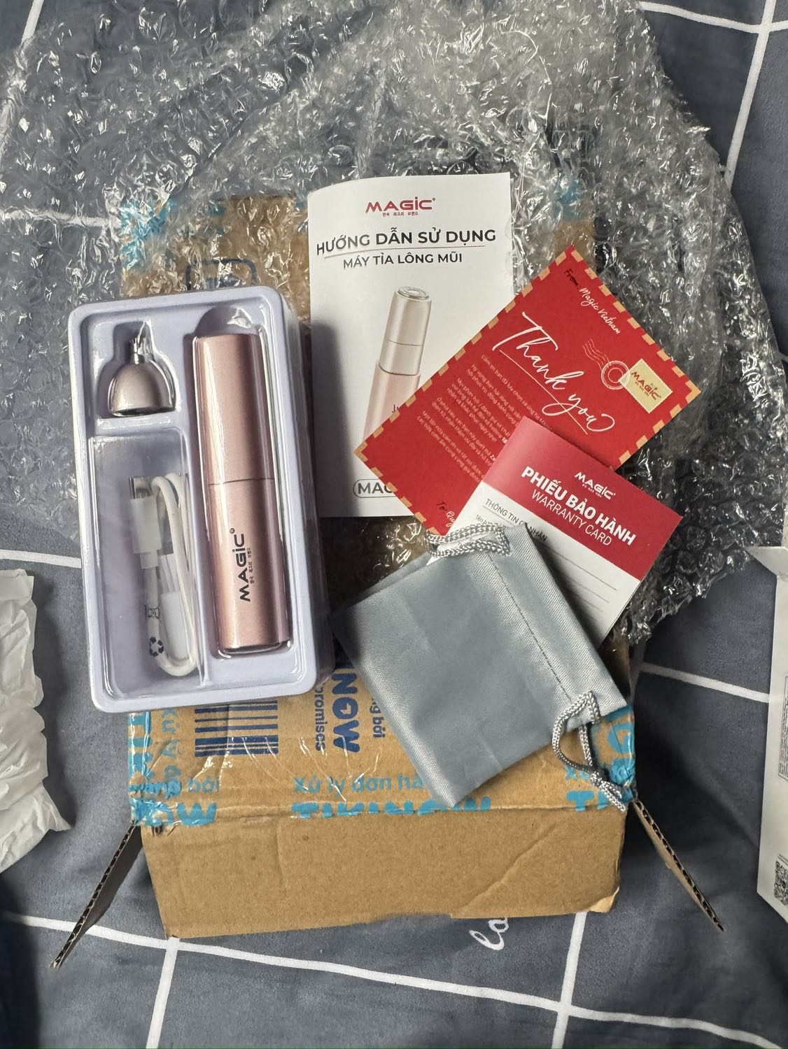 Cứng cáp; giống giới thiệu sản phẩm