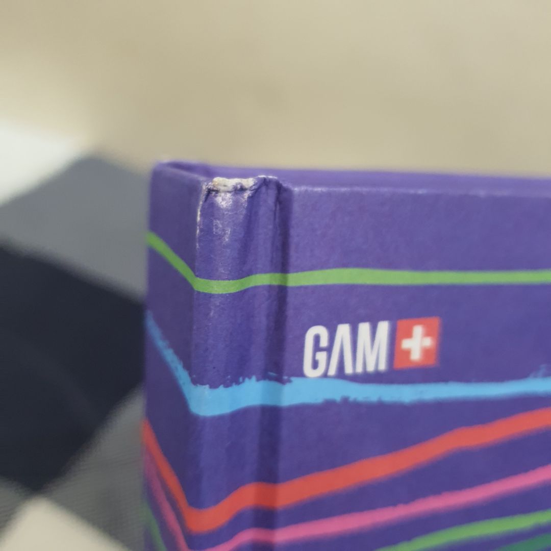 Giao hàng nhanh. Tuy nhiên sách bên trong nên được bao bọc 1 lớp giấy hay nilon mỏng  hoặc điều chỉ kích thước thùng vừa với sách, hoặc thêm foam tránh sách bị di chuyển bên trong khi giao hàng. Các đầu sách bị trầy khi nhận được.