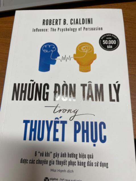 Giá sách 169k mà đăng bán 209k
