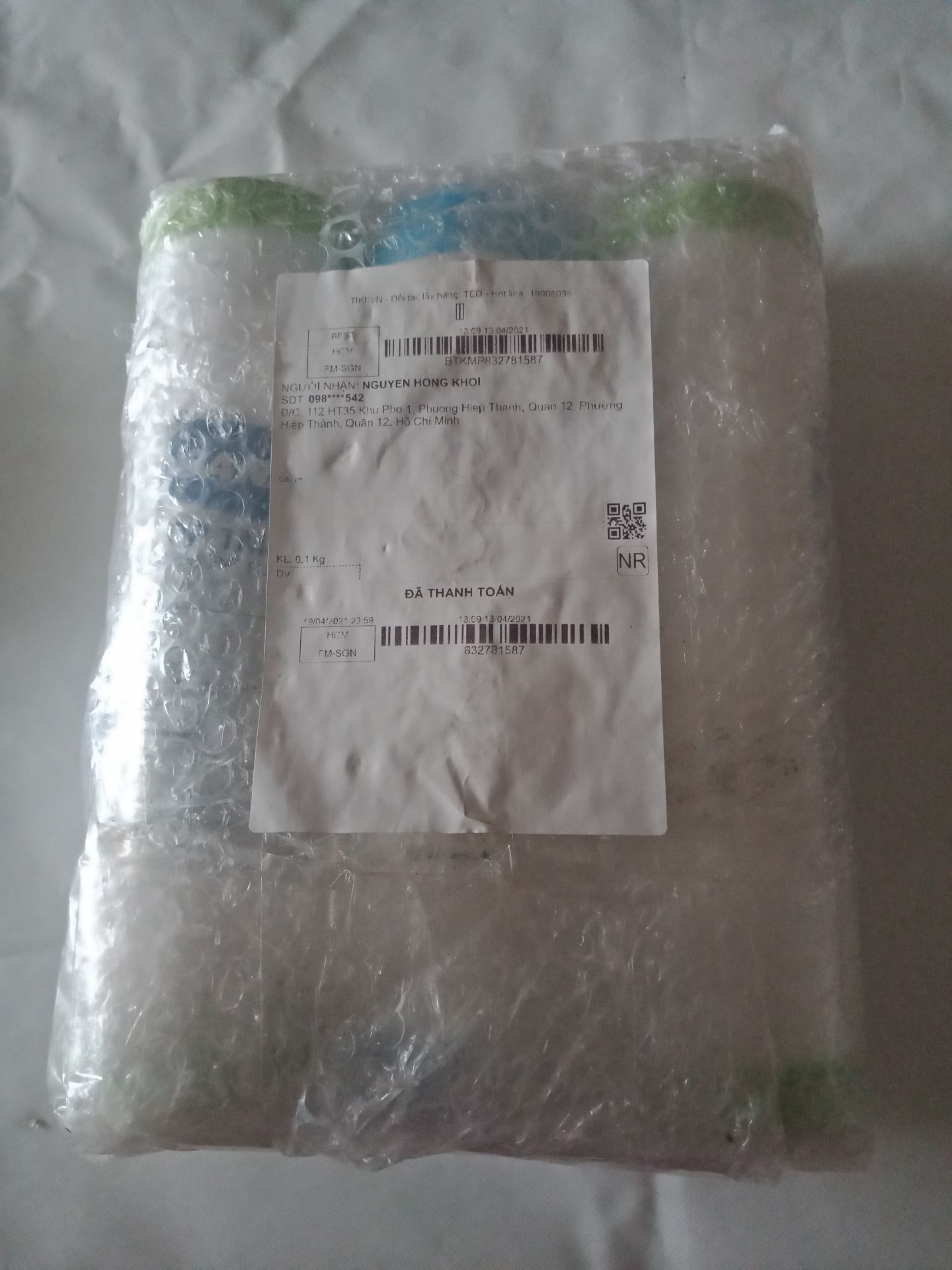 Kính gửi shop Khánh Ngọc. Tôi đặt 3 lõi lọc SANAKY như hình đính kèm nhưng lõi lọc quá nhỏ không vừa với cái hiện tại của máy lọc nước nhà tôi. Tôi muốn trả lại hàng hoặc shop có thể gửi sản phẩm khác được khổng vậy?