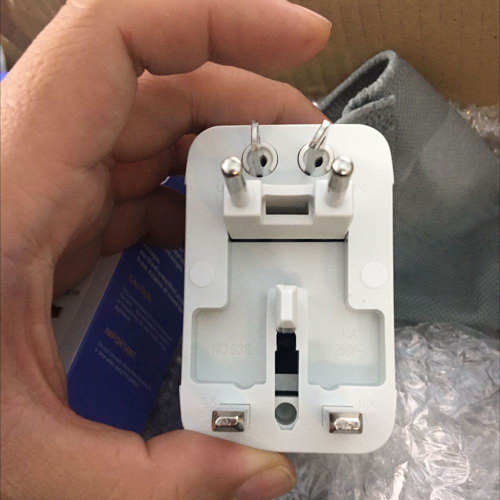 Hàng đến sớm hơn mong đợi, đóng gói cẩn thận đầy đủ số lượng. Ổ chuyển đẹp và chất lượng như hình chụp nhé mọi người. Tks shop!