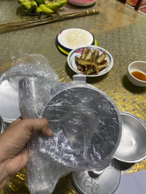 Nhỏ xíu à, chất gang thì ok