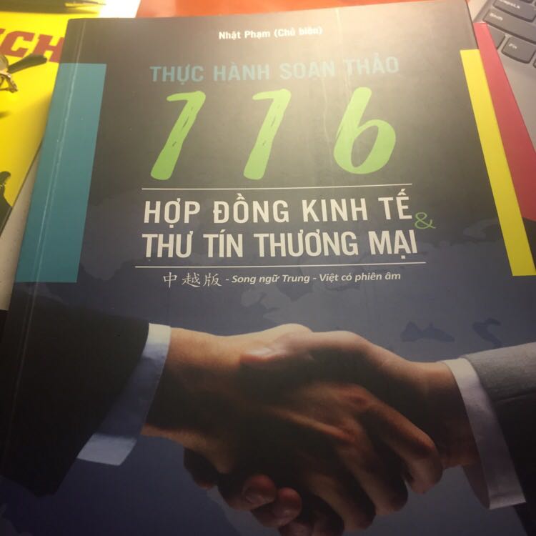 Sách đẹp, có bọc bên ngoài , đóng gói cẩn thận, giao đúng đủ sách, nội dung sách ok