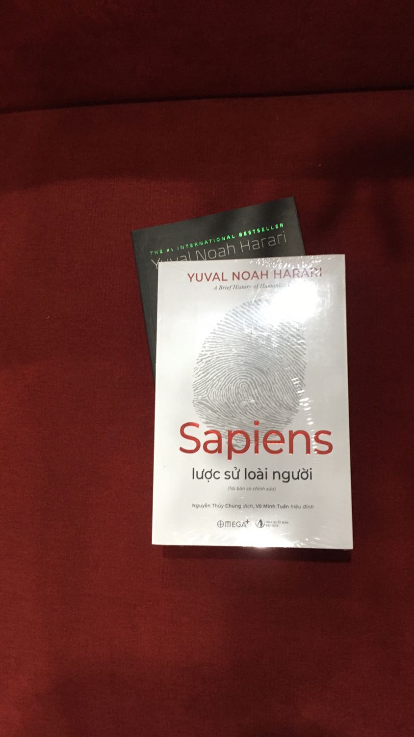 Hàng giao nhanh, sách được bọc kĩ và cẩn thận