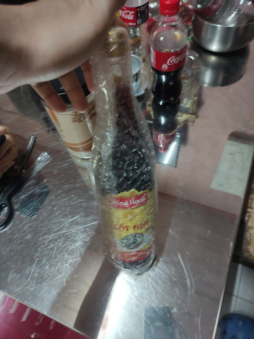 chai nước mắm giá rẻ hơn ở siu thị giá chỉ 81k. đóng gói kĩ. vận chuyển nơi xa mà ko sao chai nước mắm giá rẻ hơn ở siu thị giá chỉ 81k. đóng gói kĩ. vận chuyển nơi xa mà ko sao