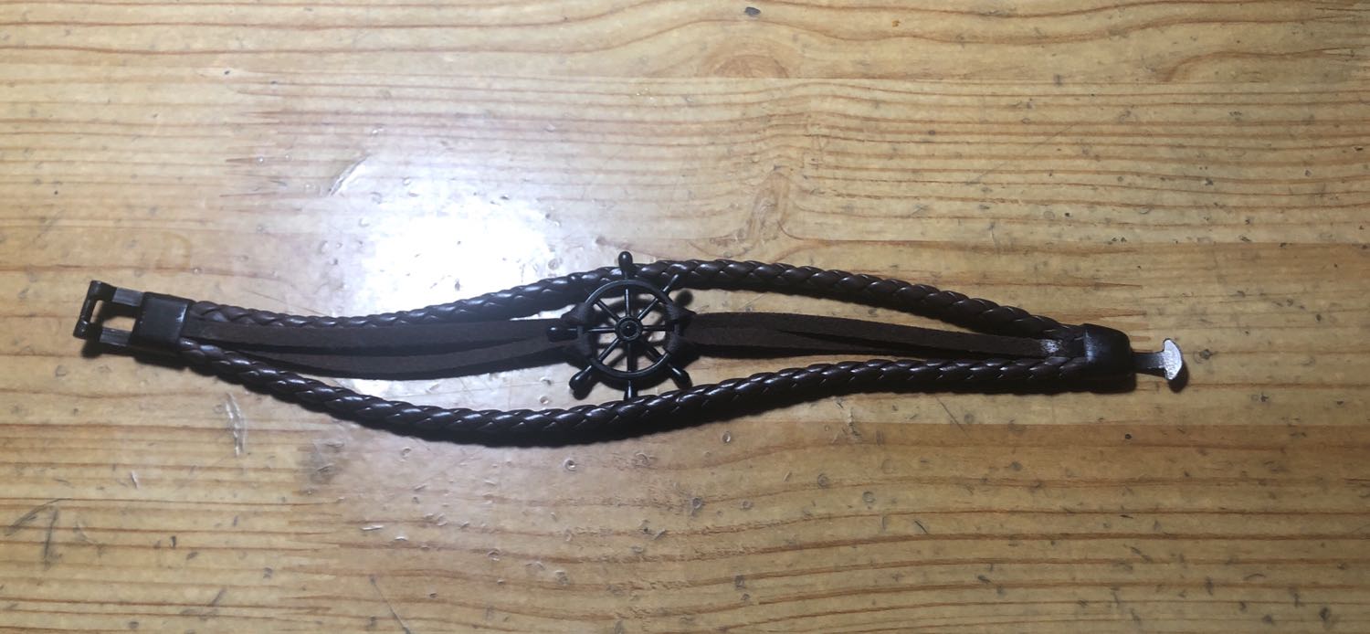 dây ổn, đẹp, săn được giá rẻ rất ưng ý, shop nên tạo nhiều deal giá rẻ như vậy nhé, giao hàng nhanh chóng, lịch sự