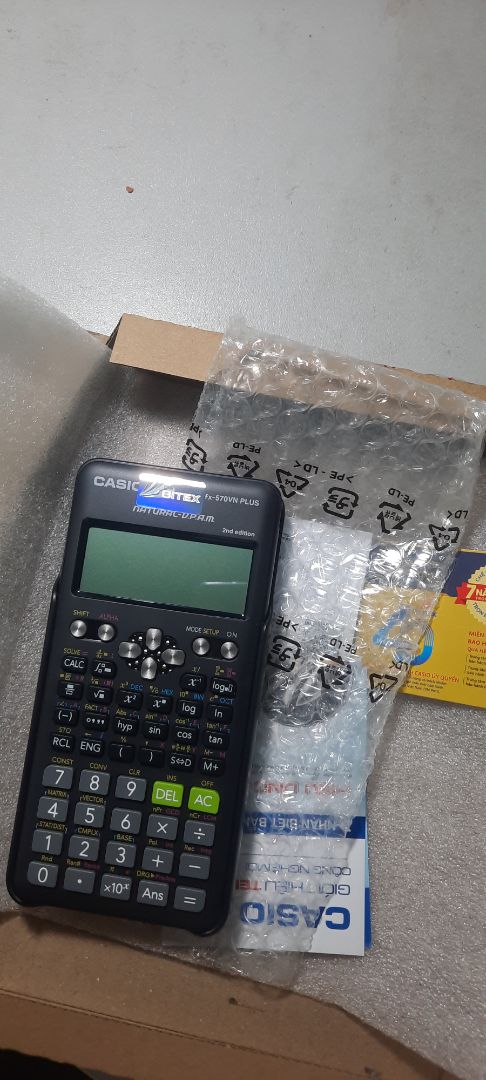 ban đầu đặt xong thì vài phút thì ghi đang vận chuyển nghĩ Nhà sách giao liền chứ ai ngờ tối mai có người gọi lấy. Nói chung nhận hàng ok, còn chất lượng sd 1 thời gian xem sao