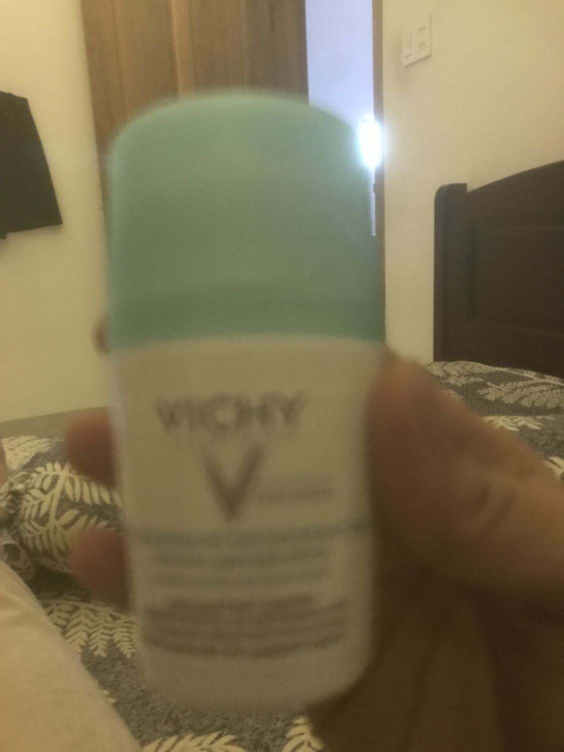 Giao rất nhanh, hàng đẹp y hình luôn ak, ngày sx mới- 2022 cơ. Cứ yên tâm mà dùng thôi