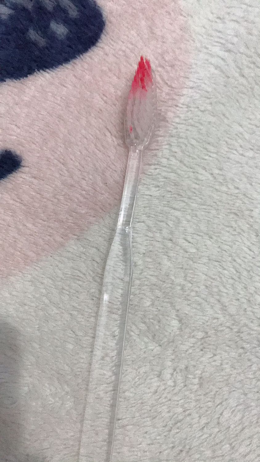 Cớm cháy vừa ăn , giòn, khô gà thì ít à , tính ra shop bán cơm cháy giá này cũng k rẻ đâu, 2 hộp 1kg k đc bao nhiêu miếng, đc cái ăn ngon , cũng ủng hộ