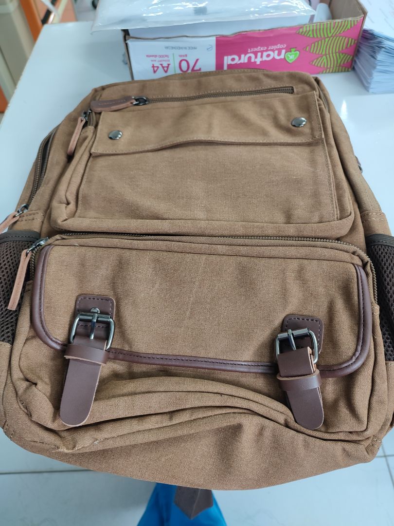 balo đẹp mà bị vầy...
rate còn 3 sao