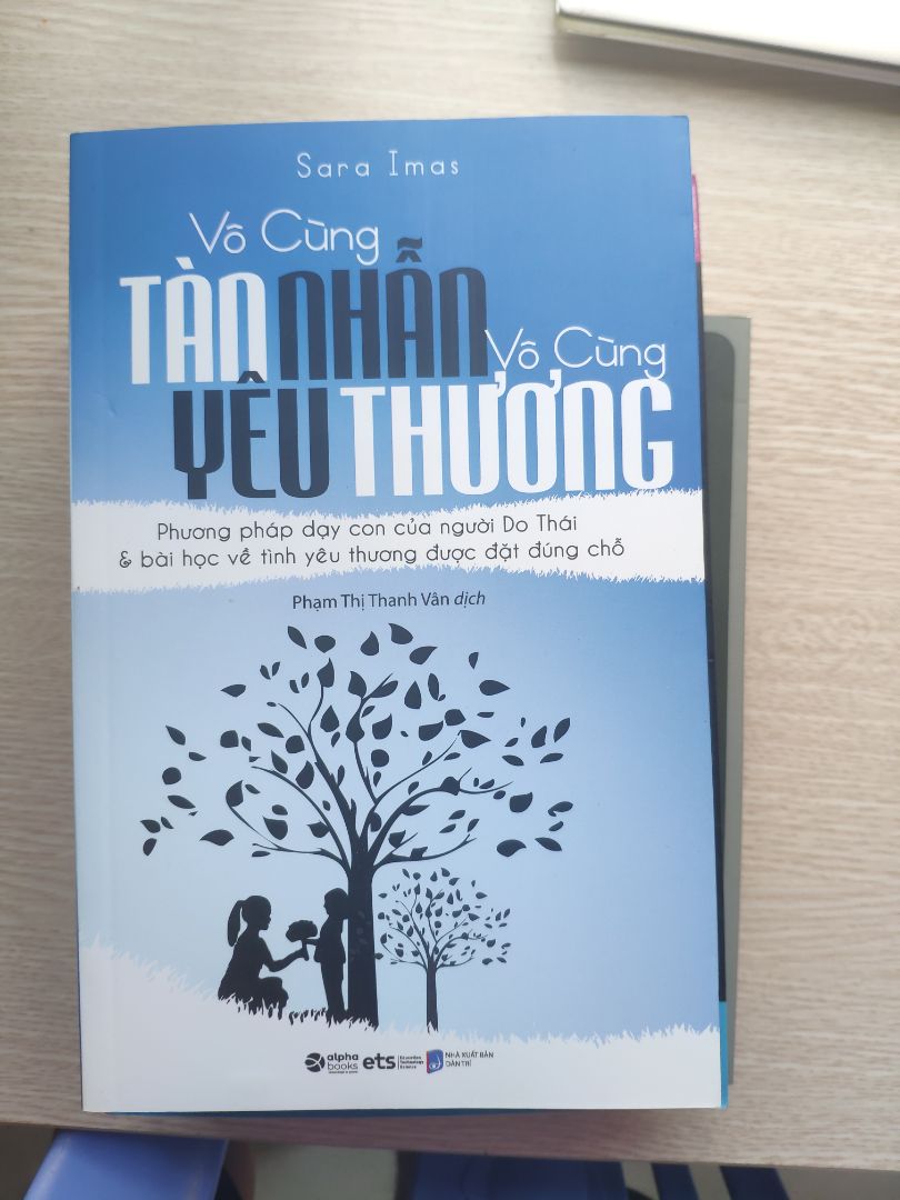 Về Giao hàng: Giao hàng nhanh
Về đóng gói: Tiki luôn tuyệt vời, gói đẹp
Về chất lượng sách: Tuyệt vời ông mặt trời
Về nội dung sách: toàn những tác phẩm bán chạy toàn cầu thì chất lượng không phải bàn.
Về giá cả: rẻ không tưởng

Xin cảm ơn TIKI ❤️❤️❤️