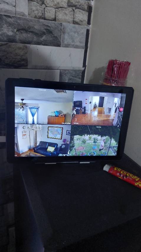 Giá đỡ chắc chắn, giao đúng hẹn