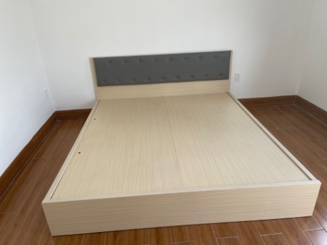 Sản phẩm Đơn giản tinh tế chac chắn ,nhân viên lắp đặt nhanh gọn!