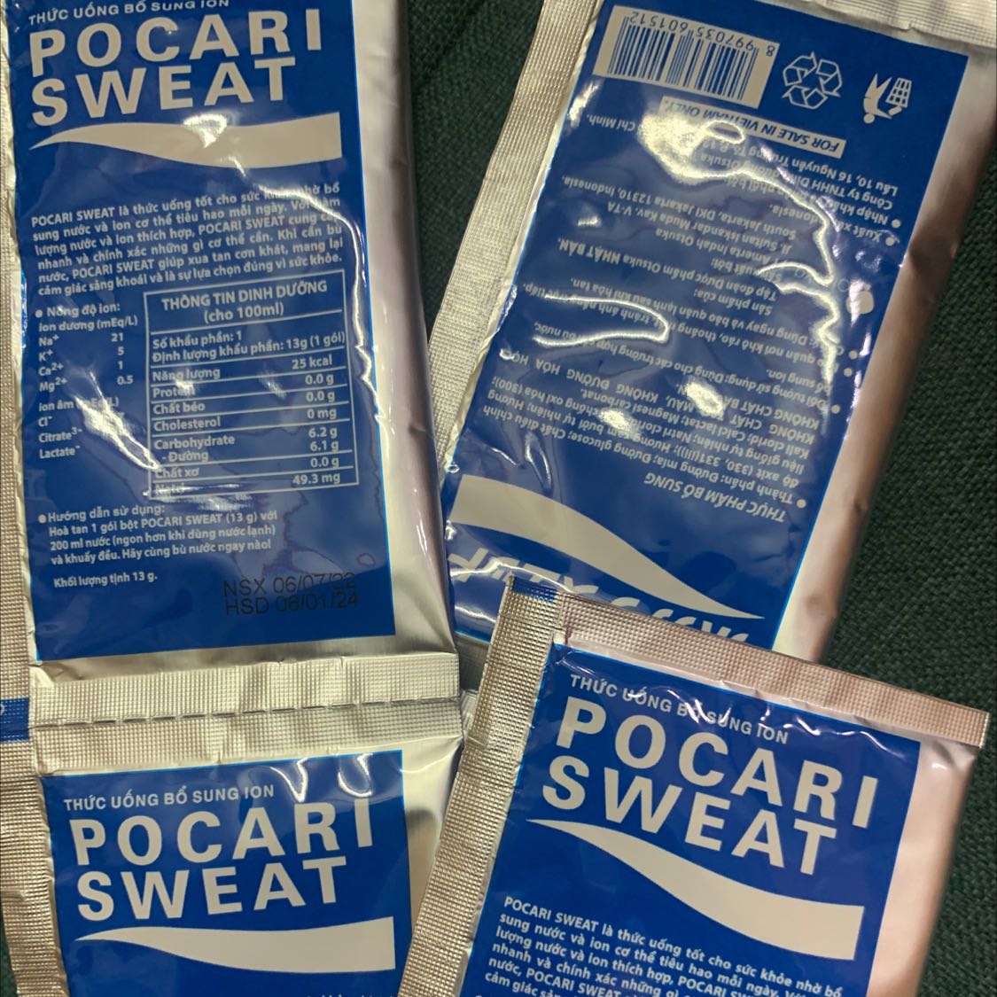 Vì thường xuyên hoạt động nhiều nên tôi rất thích thức uống bổ sung chất, làm cho tôi cảm thấy khỏe nhanh hơn qua không cảm thấy mẹt mọi vi cong việc