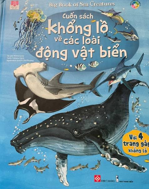 Bìa cứng, hình đẹp. Mình mua tặng cháu gái và nó rất thích.