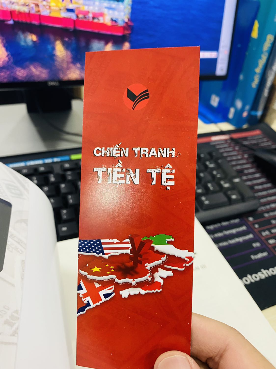 Một tuyệt phẩm trong ngành lịch sử tài chính! 
Chất lượng tốt, giấy tốt, nội dung hấp dẫn như đang xem phim hành động. Bên TQ đã có phần 4,5. Hy vọng có thể tiếp tục phần 4 và 5